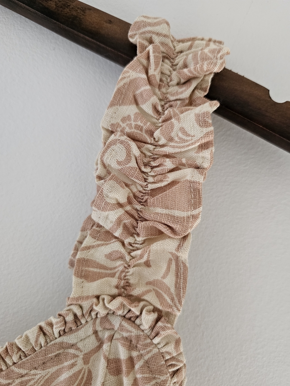 Linen Blend Floral Dress with Ruffle Straps - Picture 4 of 6